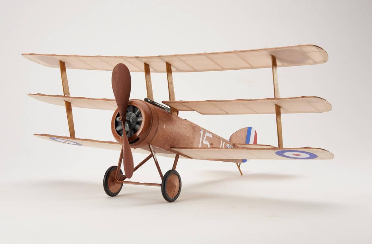Kit Aeromodelism Vintage: Avion Triplan Sopwith Triplane (Anvergură 457 mm)