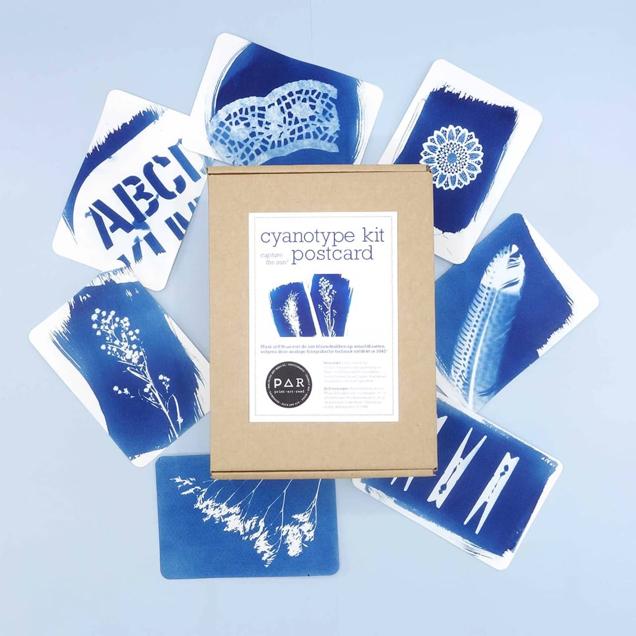 Kit DIY Cianotipie (Cyanotype) – Imprimare Fotografică Solară pe Cărți Poștale