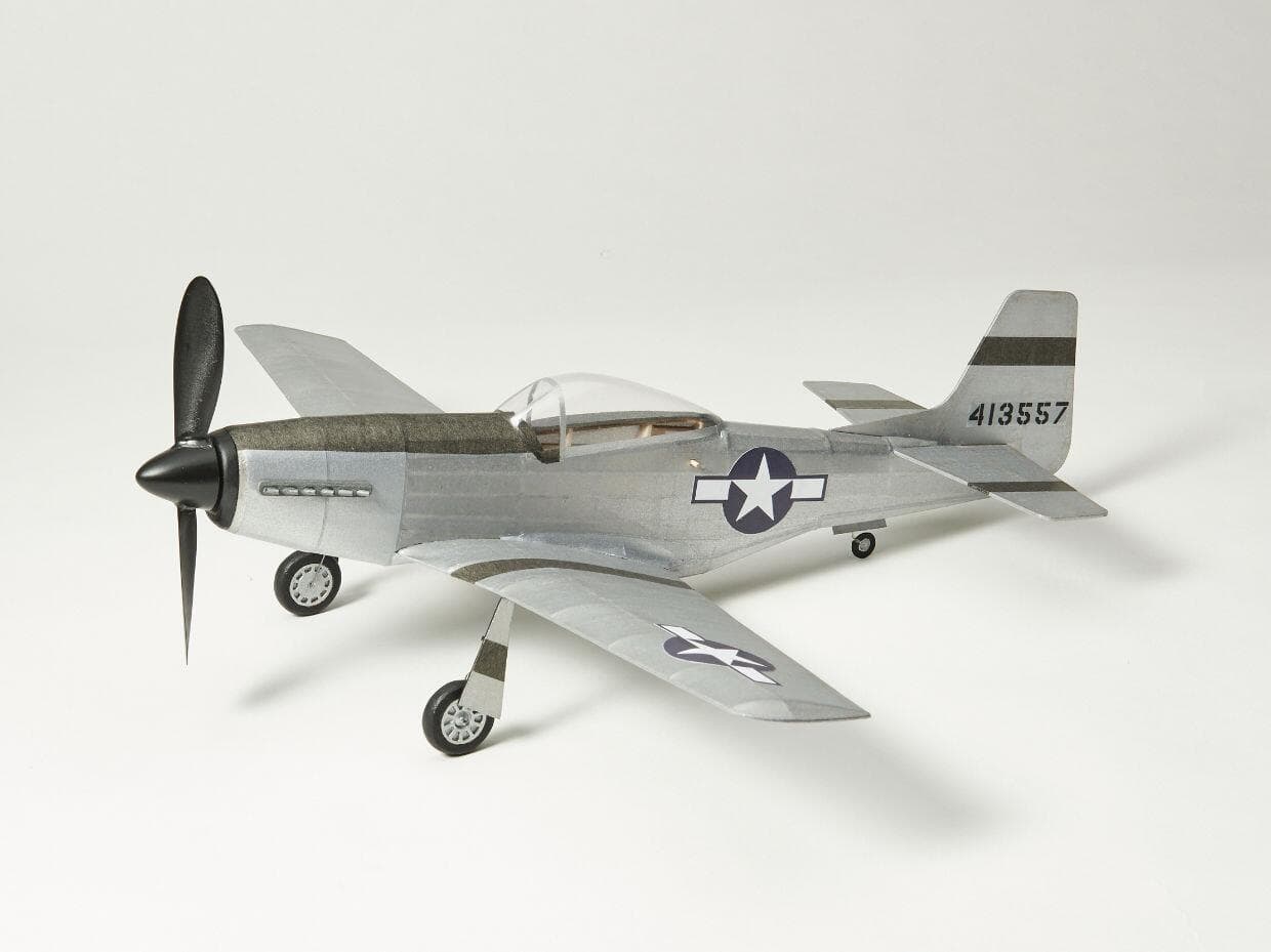 Kit Aeromodelism Vintage: Avion de Vânătoare P-51D Mustang (Anvergură 45 cm) - Imagine principală